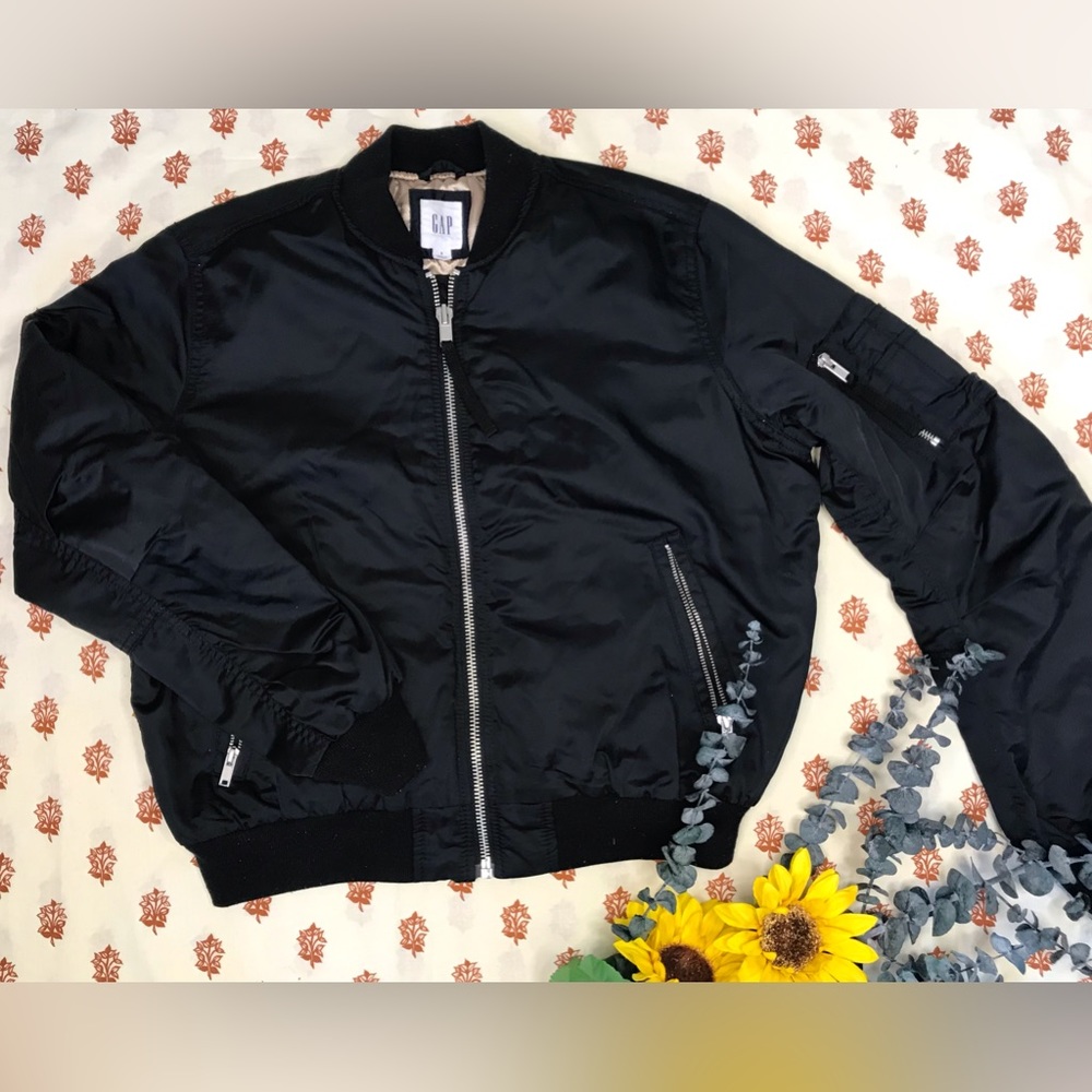 Gap black bomber jacket